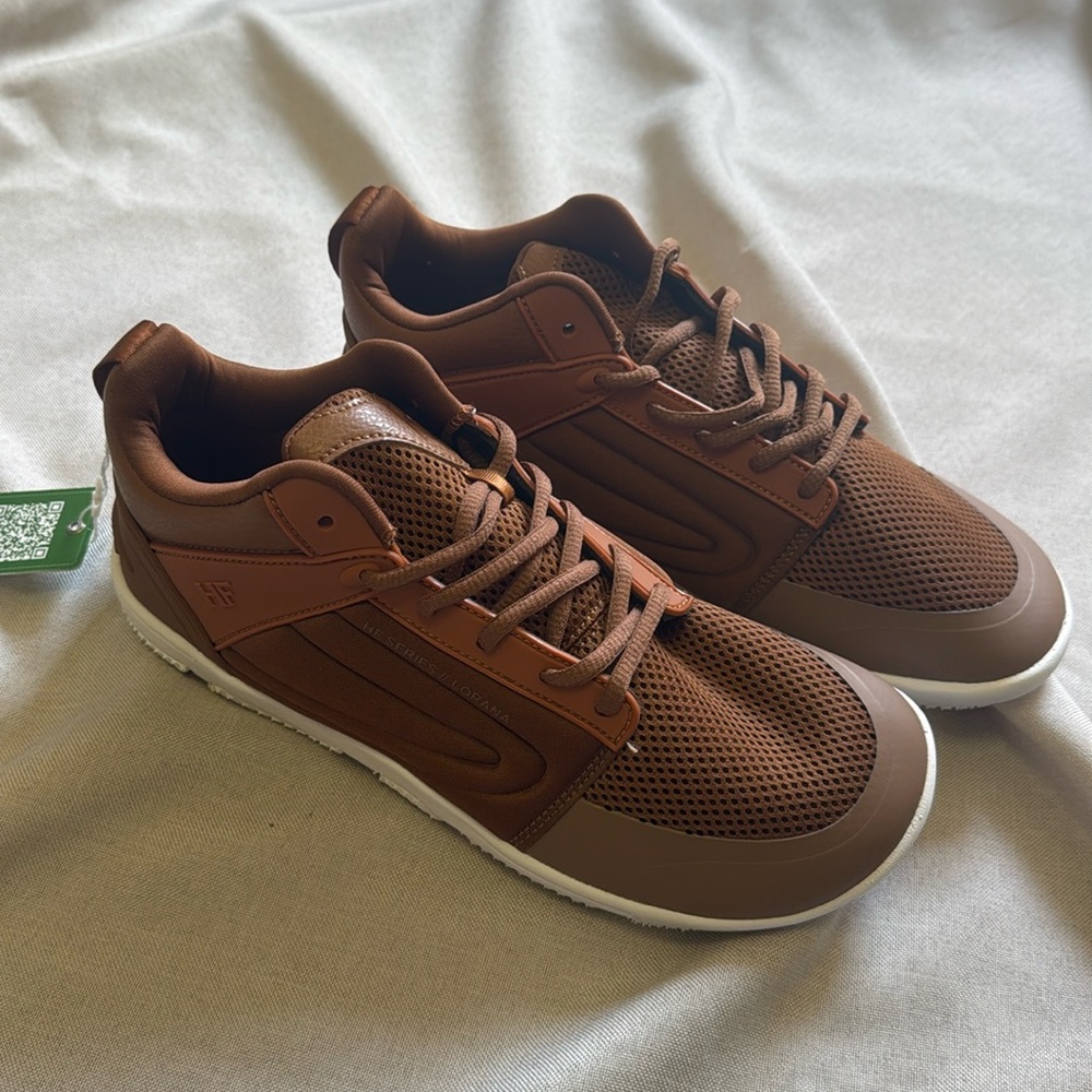 Hike footwear lorana sneakers ergonomic barefoot shoes